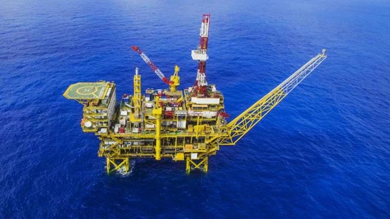 1、海南文昌海上采油平台.jpg