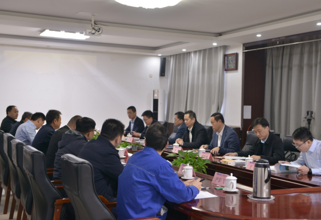 集团公司领导乐江华到九游会游戏公司调研指导工作
